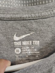 LOT OF 2 MENS THE NIKE TEE SHIRTS GRAY BOTH SIZE XL