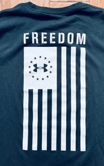 UNDER ARMOUR Freedom Flag T-Shirt Size: ( XL) Black White USA