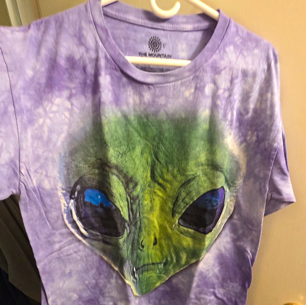 The Mountain Lilac Purple/Green Tie-Dye Alien Graphic Cotton Crew Tee Mens L New