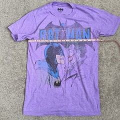 DC Comics Universe Classic Batman Logo Joker Face Off Purple T-shirt Size Small