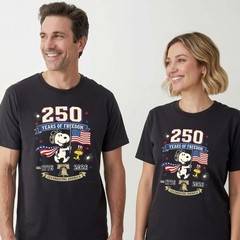 250 Years Of Freedom, Snoopy American Flag Patriotic Gift T-Shirt S-2XL