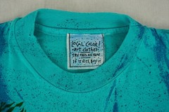 Vintage 90’s Hanes Dolphin shirt all over print tagged medium aquatic marine