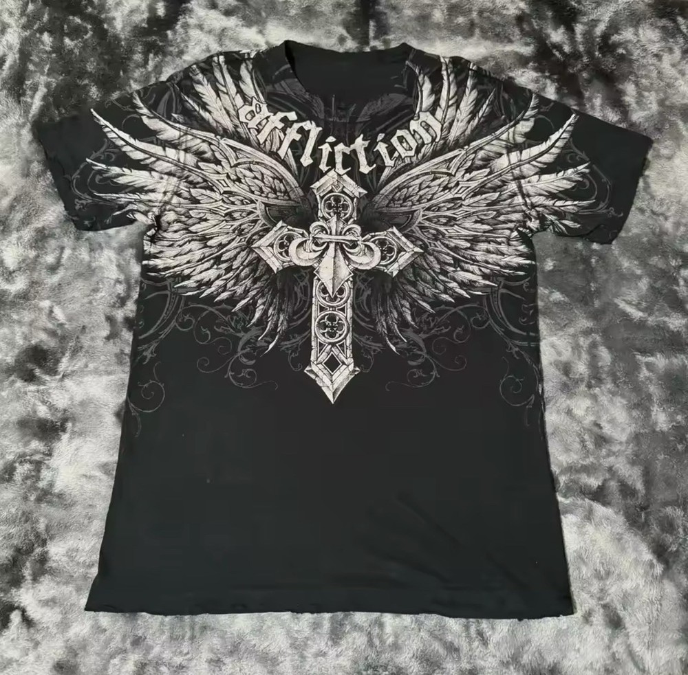 Affliction Men’s Black Cross & Wings Graphic Print Crew Neck T-Shirt M