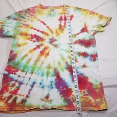 Gildan Cotton M Short Sleeve Starburst Tie Dye T-Shirt Red Green Orange