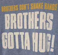 Homage Tommy Boy Chris FARLEY Brothers Gotta Hug T-Shirt, Men 2XL