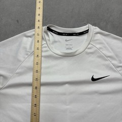 Nike Swim Dri Fit Size L White UPF 40+ Performance Shirt Short Sleeve Crew
