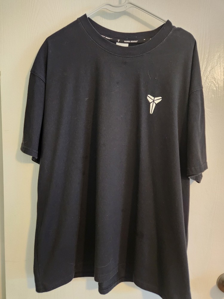 Nike Kobe Bryant Mamba Better Mental T-Shirt Black HJ3318-010 Men’s Size Large