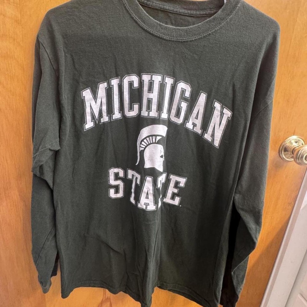 Fanatics Men’s Michigan State Spartans dark green long sleeve shirt size L