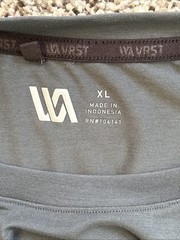 VRST Men’s Icon Tee Size XL T-Shirt Green Soft Active Workout Gym Wear