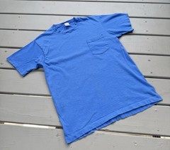 VTG 90s Faded Blue Pocket T Shirt—MADE IN USA—Single Stitch 100% Cotton Large