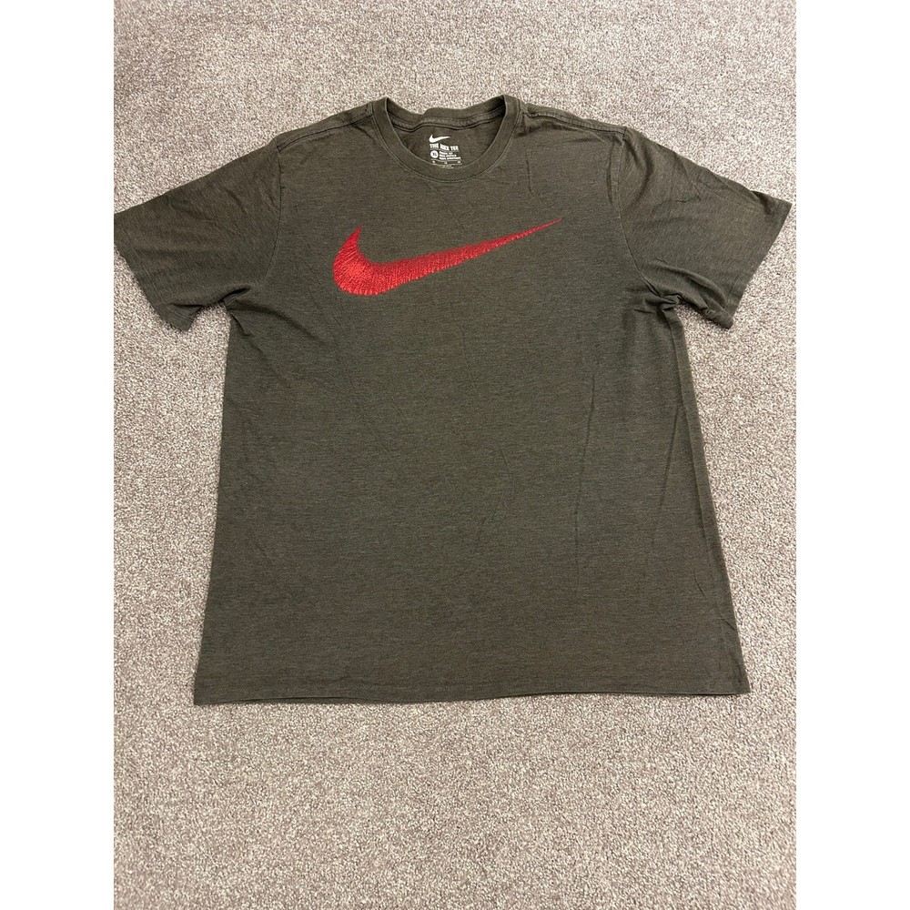 Nike T-Shirt Mens XL Olive Green Excellent Embroidered Red Swoosh Athletic Cut