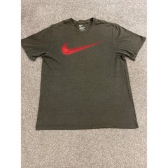 Nike T-Shirt Mens XL Olive Green Excellent Embroidered Red Swoosh Athletic Cut