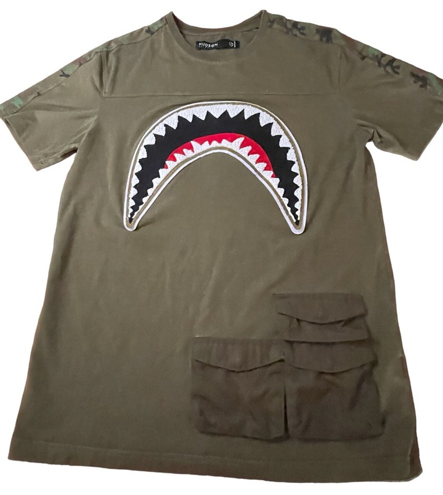 Mens Shark Teeth Camo Shirt Hudson Outerwear Ringer Tee T-Shirt S