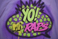 MTV Mens Yo! MTV Raps Puffy Print Graphic Lavender Shirt New S, M