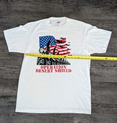 Vintage 90s Military Operation Desert Shield Armed Forces T-Shirt Size L USA