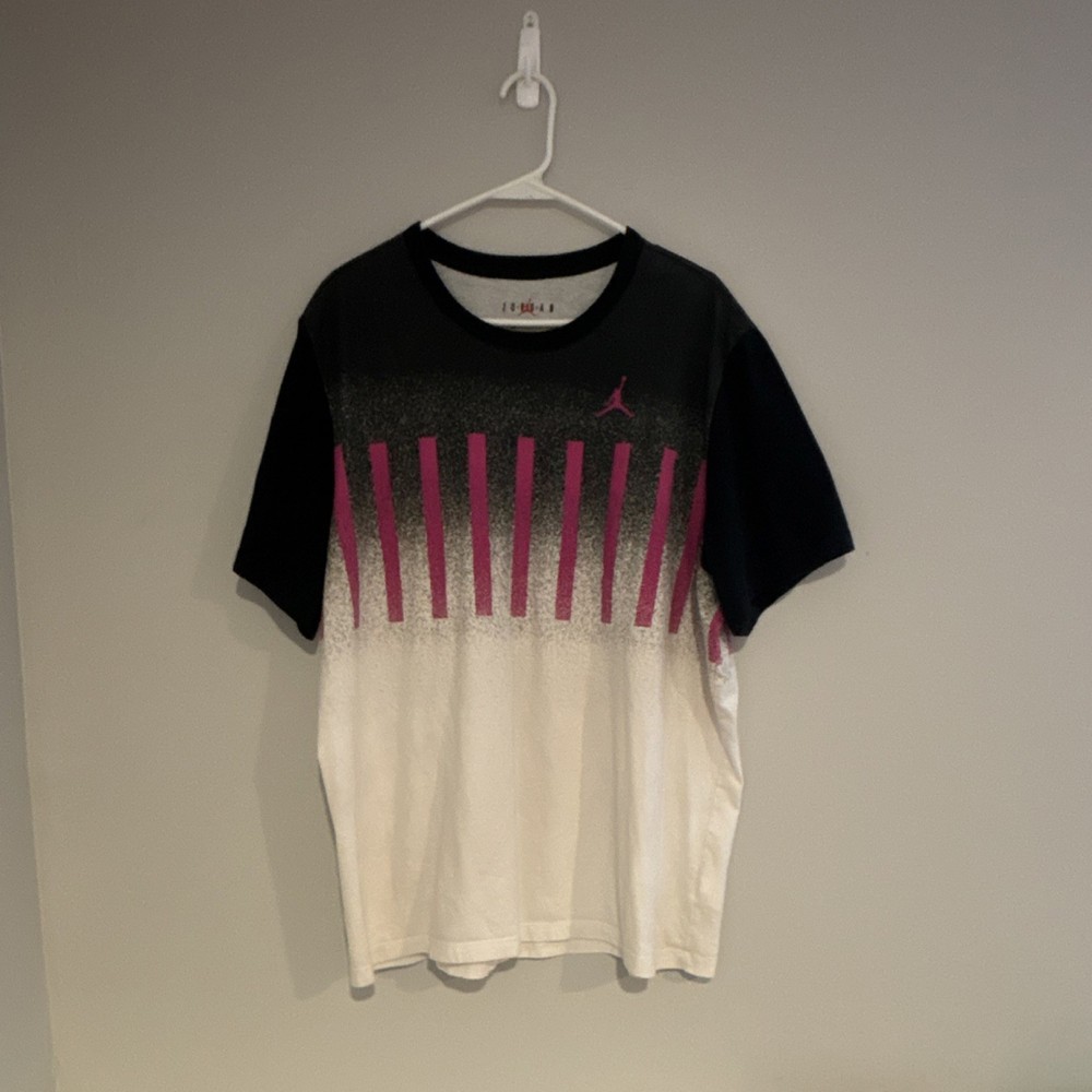 Jordan Men’s Black White Pink Jumpman Logo Graphic Crew Neck T-Shirt 2XL