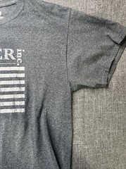 D. Dyer Inc. Shirt Men Size Medium Athletic Gray Flag Construction Short Sleeve
