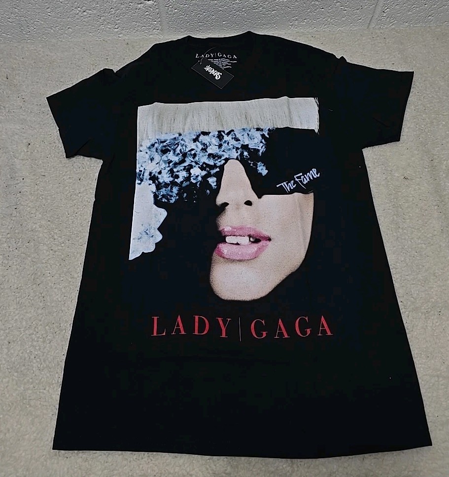 Lady Gaga The Fame Graphic T-Shirt Men’s Size XL (W)