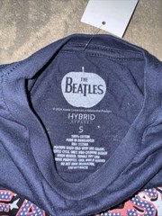 New The Beatles Invasion American Flag Background – Blue Shirt Sz Small Mens
