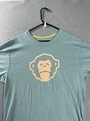 Howler Bros Shirt Mens XL Graphic Ape Tee T-Shirt Poly Soft Feel Comfortable