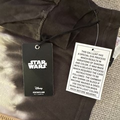 Star Wars Long Sleeve Tie-Dye Graphic tee Galaxy’s Edge Disney Darth Vader M