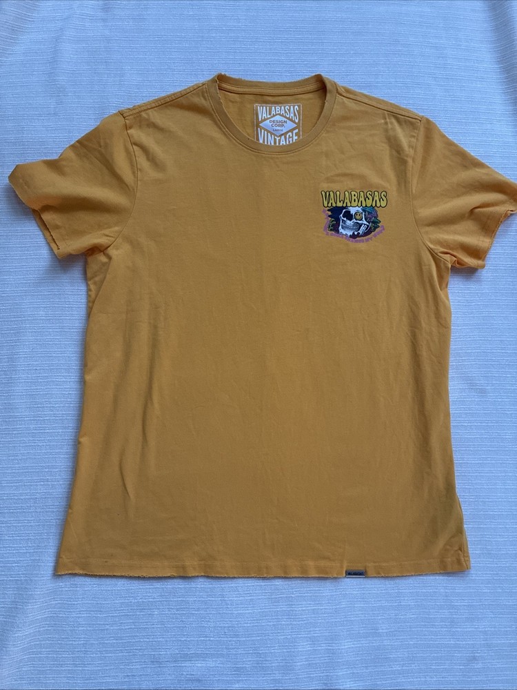 Valabasas Men’s Yellow Graphic NWOT T-Shirt Size Large