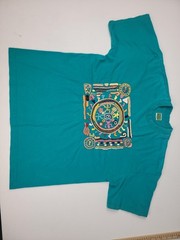 VTG Tip’s Club Classics green hand embroidered Carlos Rosales Guatemala Shirt XL