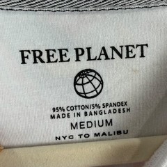 Free Planet Men’s Medium Parrot Tropical Graphic T Shirt Pink Cotton Summer Fre