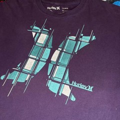 Hurley graphic tee purple