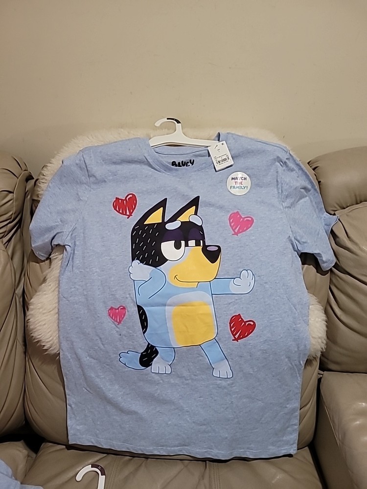 Bluey Bandit Bingo Chilli Unisex Softstyle T-Shirt Size L
