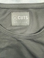 CUTS Clothing Split-Hem Crewneck T-Shirt Mens Medium Black Pyca Pro NWOT
