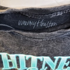 Whitney Houston Tee 100% Cotton Signature Collage Graphic Acid Wash T-shirt L