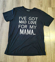 Gildan Black “I’ve Got Mad Love For My Mama” Graphic T-Shirt Unisex L