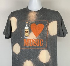 Tito’s Vodka Heart I Love Music T Shirt Mens Large Poly cotton Blend Spotted
