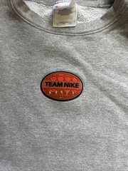 VINTAGE Nike Team Nike Logo patch Sweatshirt XL Gray USA Swoosh sports MINT