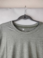 Men’s All In Motion Short Sleeve Soft Stretch T Shirt Olive Size 2XL NWT