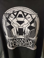 Marvel Black Panther: Wakanda Black T-Shirt Large Unisex