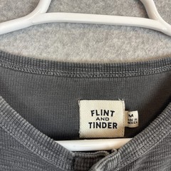 Flint And Tinder Henley Shirt Mens Medium Gray Long Sleeve Cotton Knit USA Made