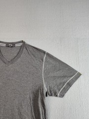 Fiji Men Shirt M Gray V Neck Short Sleeve Flat Front Comfort Pullover Tee Casual