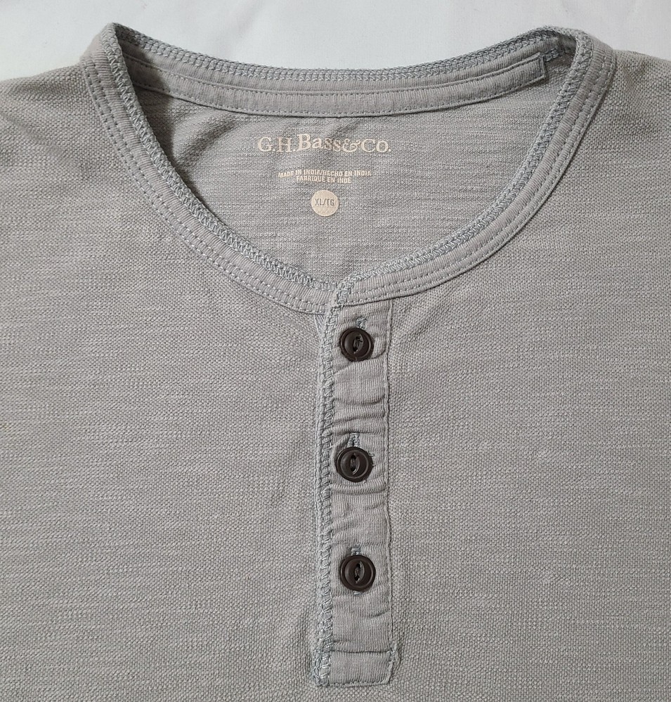 G H Bass & Co Textured Henley Shirt Mens Sz XL Gray Tee Summer Short Sleeve EUC