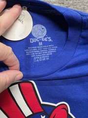 NWT Buc-ees “Freedom Ringing” 4th Of July T-Shirt Fireworks Blue Mens Medium