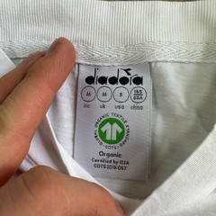 Diadora White T-Shirt Mens Y2K Retro Embroidered Logo Size Medium