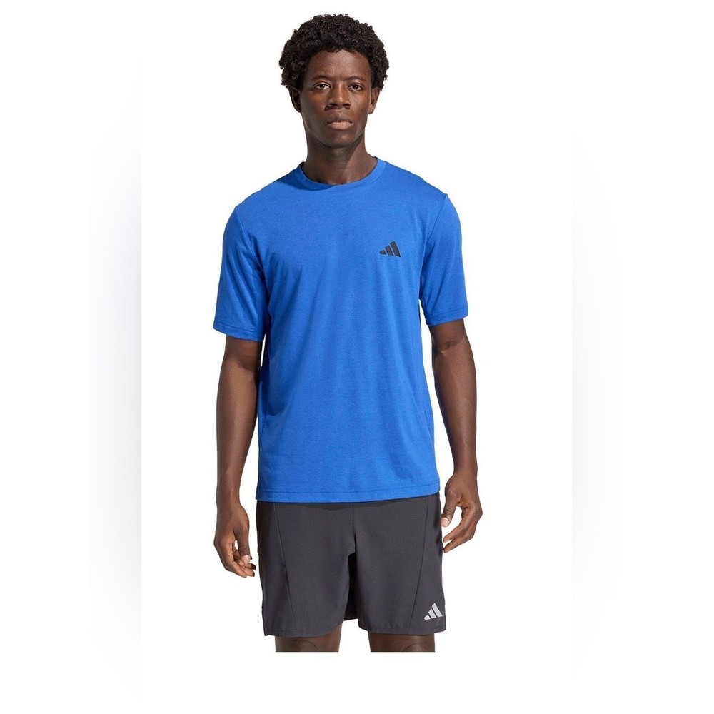 adidas | Ultimate 2.0 Men’s Workout Essentials Crewneck T-Shirt XL