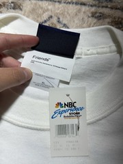 VTG 04” NBC Store FRIENDS Embroidered Logo TV Show Cast White T-Shirt Sz XL NWT