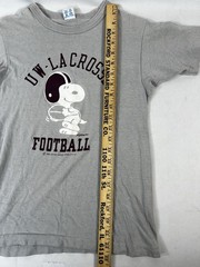 Vtg Champion T-Shirt Snoopy Peanuts UW Lacrosse Football Single Stitch 70s 80s
