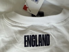 England Official Football Merchandise T-shirt Medium