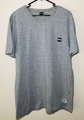 Lee Jeans Original Men’s T-Shirt Size Large Grey Striped With Patch Logo Casual