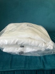 MENS XL WHITE HANES ESSENTIALS COTTON TSHIRT (SELLING TWO FOUR PACKS)