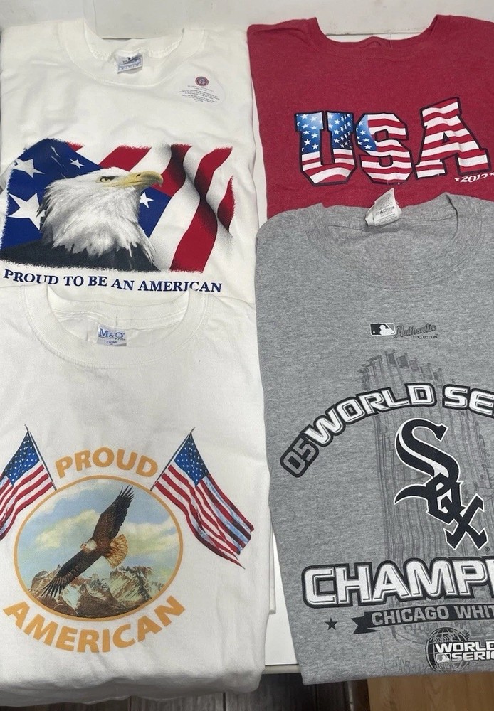 T Shirt Size L . The drawings vary. USA and Chicago print 4 lot