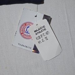 Y2K Connecticut Huskys Majestic T Shirt Size Large NWT